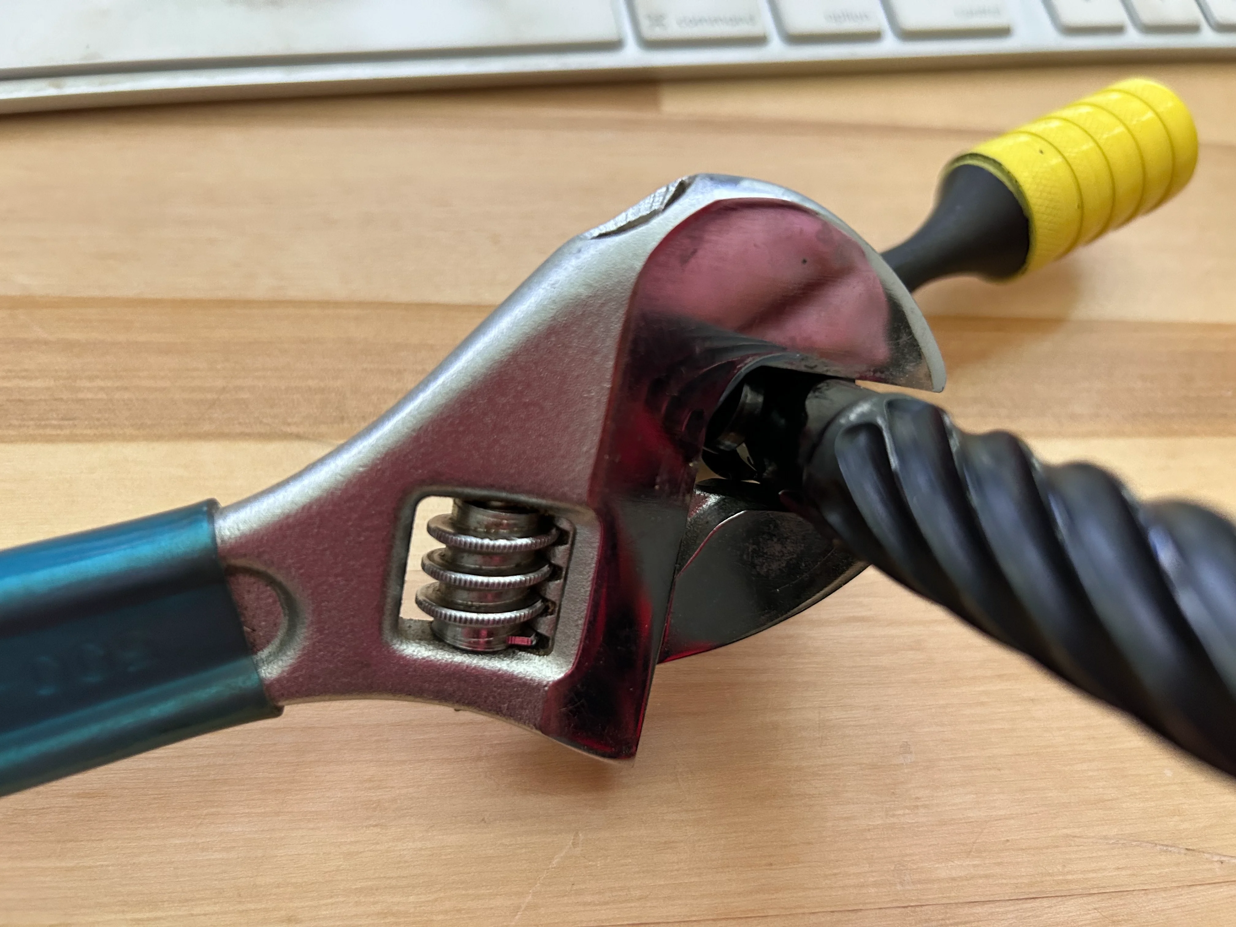 2 wrench.webp