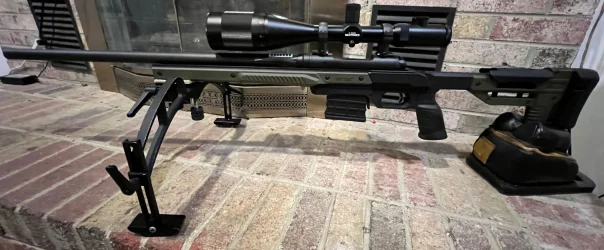 Savage 11 VT .22-250 with Oryx Chassis .webp